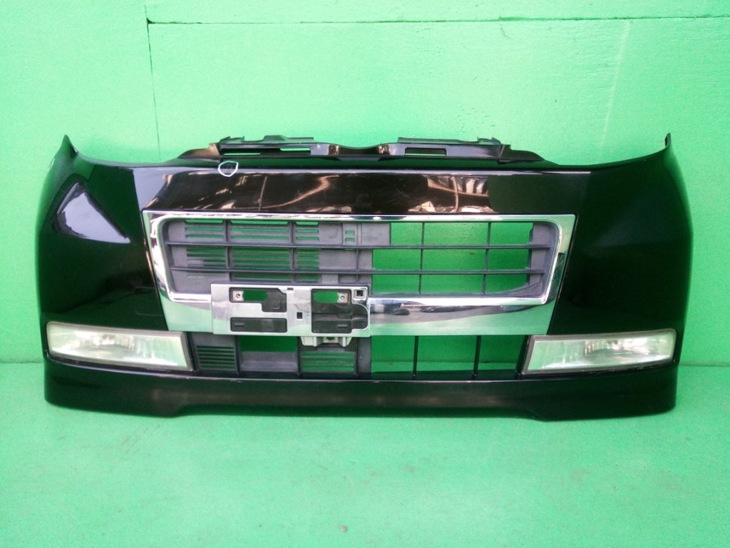 Бампер DAIHATSU TANTO L375S передний (б/у)