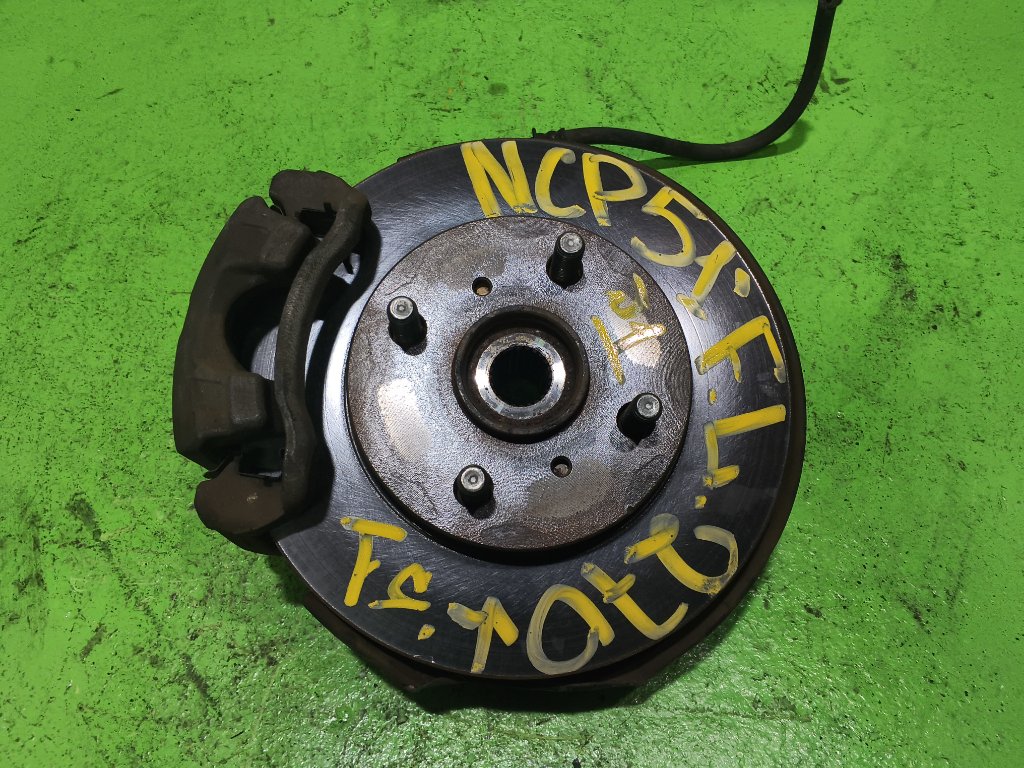 Ступица TOYOTA PROBOX NCP51 передняя левая (б/у) #1.