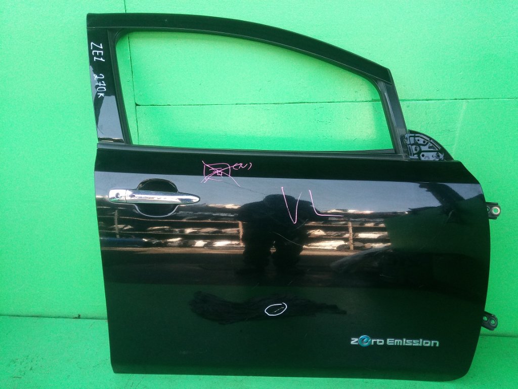 Дверь NISSAN LEAF ZE1 передняя правая (б/у)