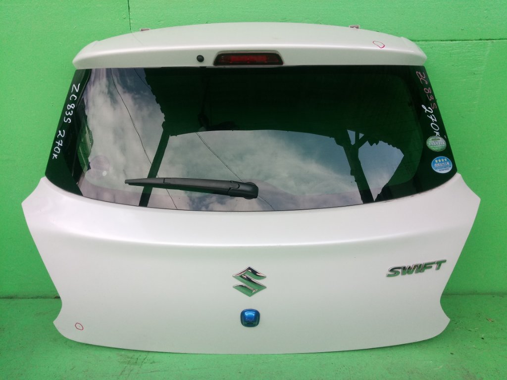 Дверь задняя SUZUKI SWIFT ZC83S (б/у)