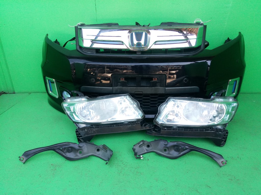 Ноускат HONDA FREED SPIKE GP3 (б/у)