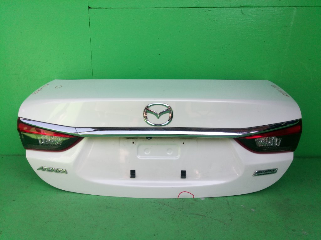 Крышка багажника MAZDA ATENZA GJ2FP (б/у)