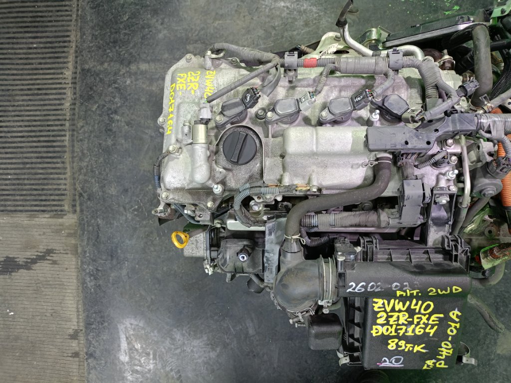 Двигатель TOYOTA PRIUS ALPHA ZVW40 2ZR-FXE (б/у)