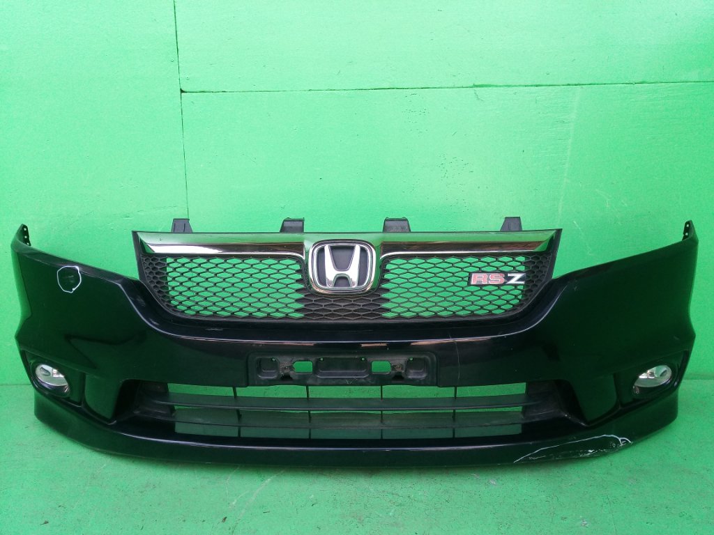 Бампер HONDA STREAM RN7 передний (б/у) #-1