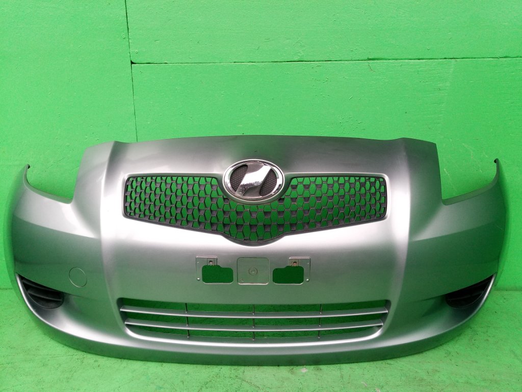 Бампер TOYOTA VITZ KSP90 передний (б/у) #-1