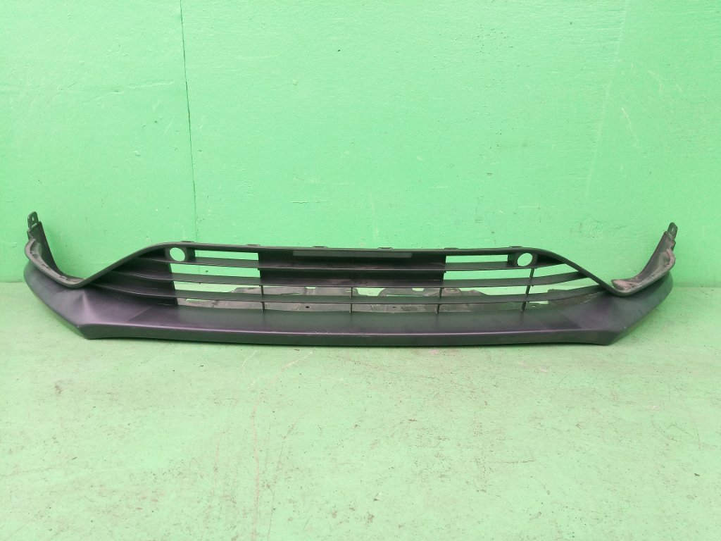Бампер HONDA FIT GR1 передний (б/у)
