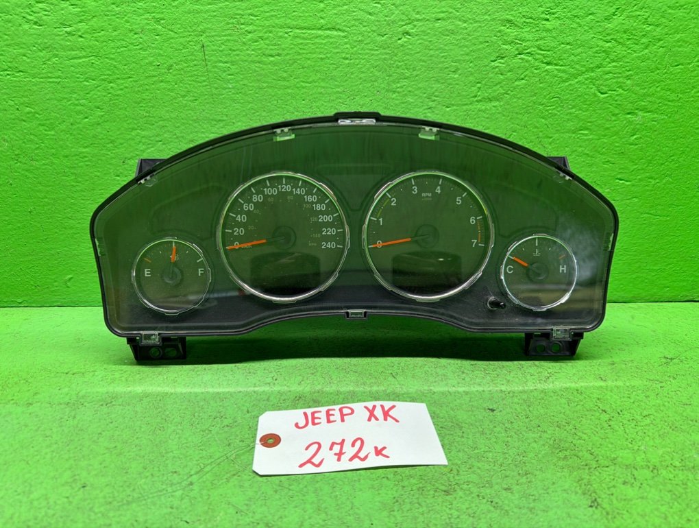 Спидометр JEEP LIBERTY KK (б/у)
