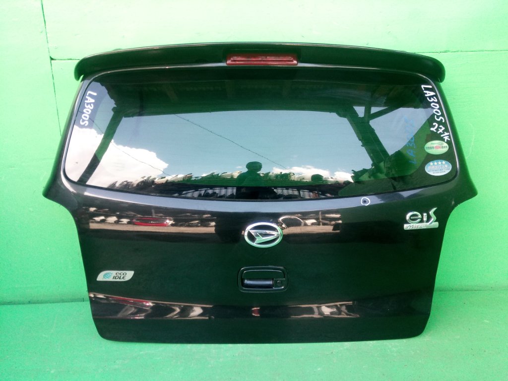 Дверь задняя DAIHATSU MIRA E:S LA300S (б/у)