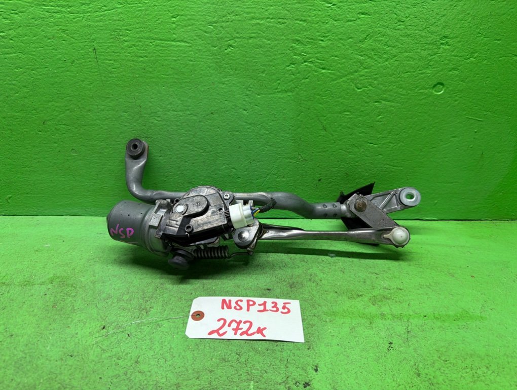 Мотор дворников TOYOTA VITZ NSP135 (б/у)
