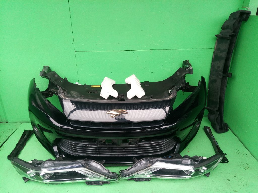 Ноускат TOYOTA HARRIER ZSU65 (б/у)