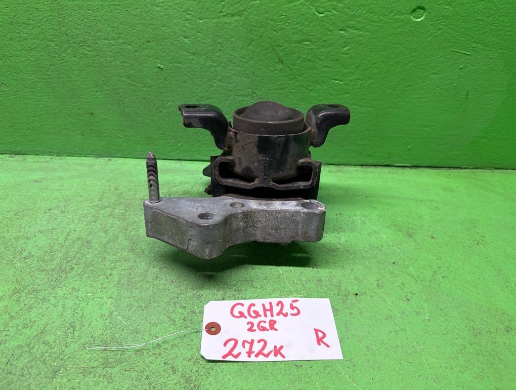 Подушка двигателя TOYOTA ALPHARD GGH25 2GR правая (б/у)