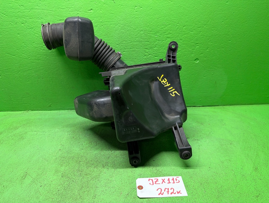 Корпус воздушного фильтра TOYOTA MARK II JZX115 (б/у)