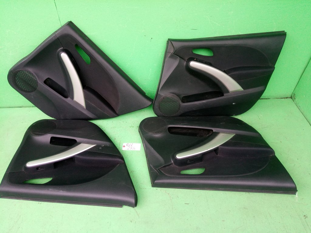 Обшивка дверей HONDA AIRWAVE GJ1 (б/у)