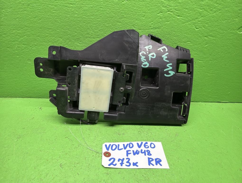 Датчик слепой зоны VOLVO v60 FW49 задний правый (б/у)