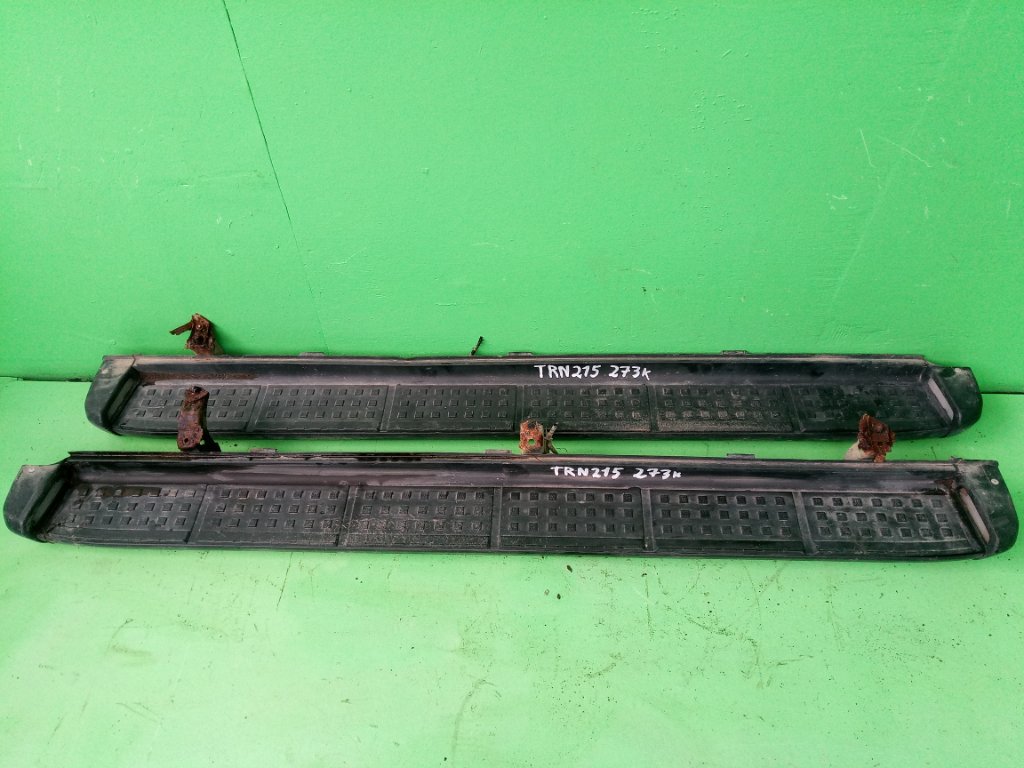 Подножки комплект TOYOTA SURF TRN215 (б/у)