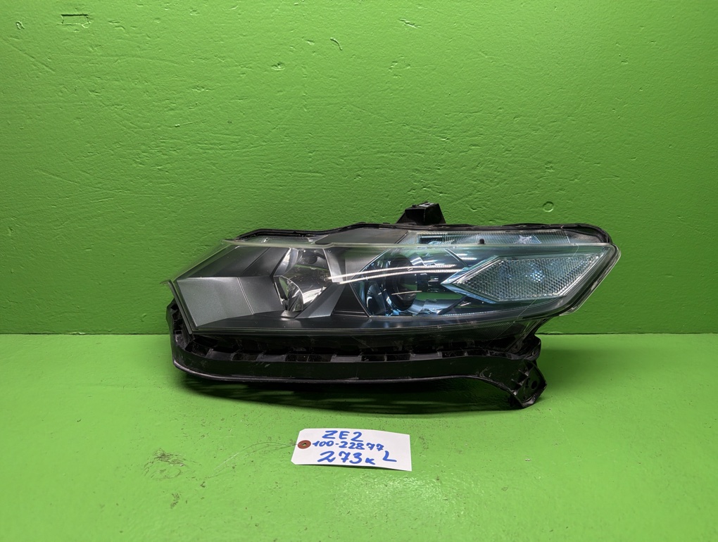 Фара HONDA INSIGHT ZE2 передняя левая (б/у)