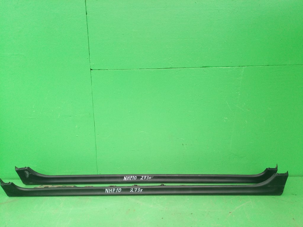 Обвес TOYOTA AQUA NHP10 (б/у)