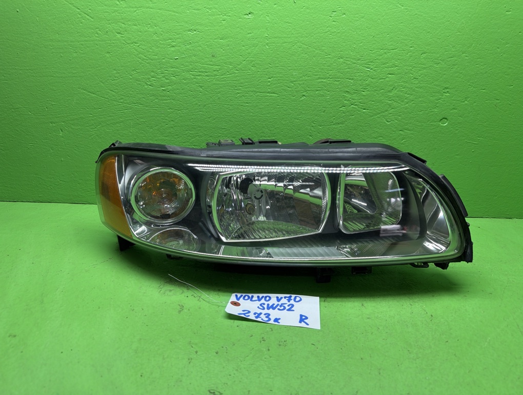 Фара VOLVO V70 SW52 передняя правая (б/у)