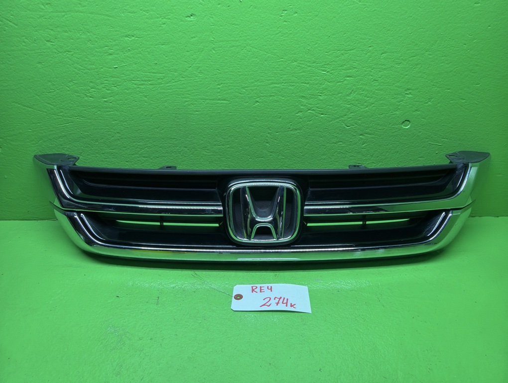Решетка радиатора HONDA CRV RE4 (б/у)