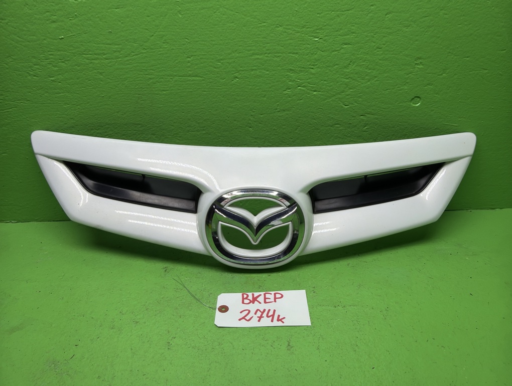Решетка радиатора MAZDA AXELA BKEP (б/у)