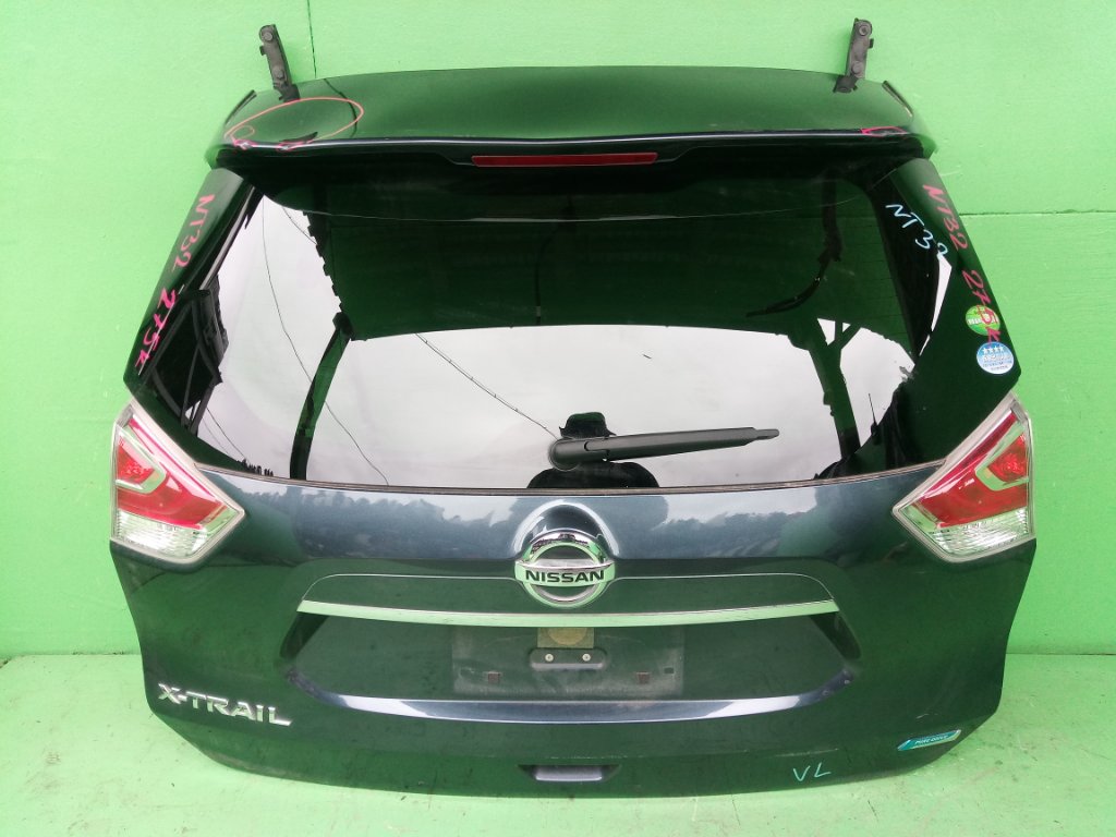 Дверь задняя NISSAN XTRAIL NT32 (б/у)