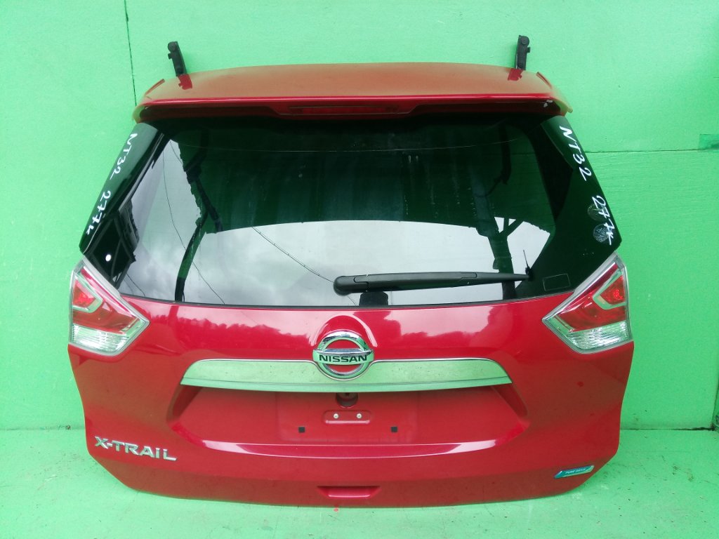 Дверь задняя NISSAN XTRAIL NT32 (б/у)