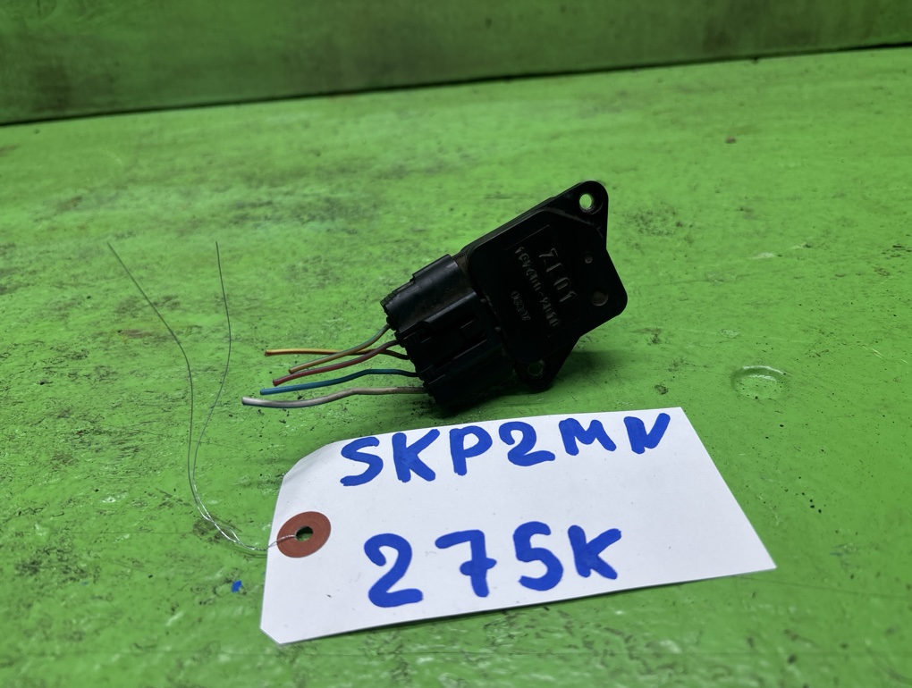 Датчик потока воздуха MAZDA BONGO SKP2MN (б/у)