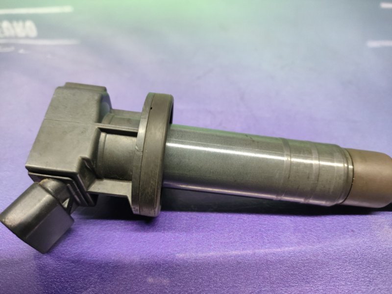 Катушка зажигания Corolla 2006 ZZE121 3ZZ-FE