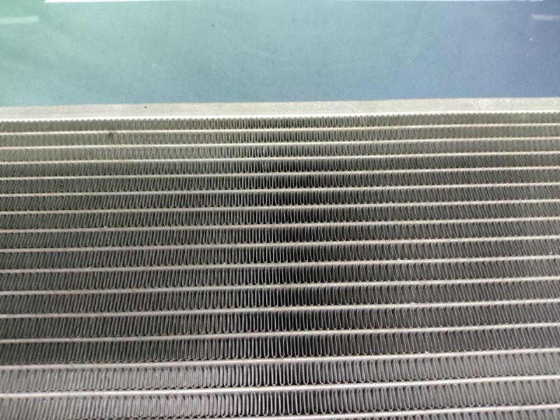 Радиатор охлаждения двигателя Corolla 2006 ZZE121 3ZZ-FE