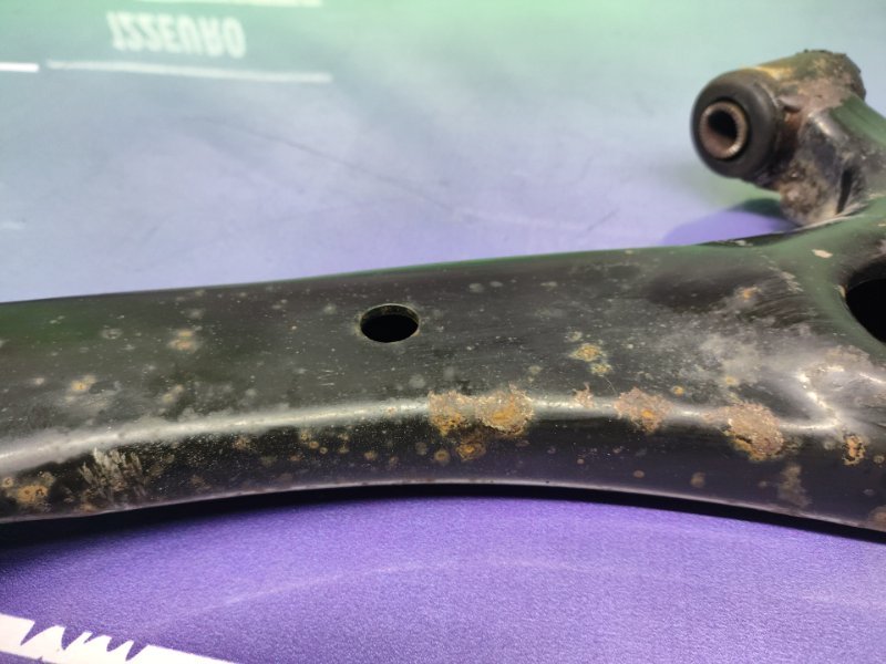 Рычаг передний правый Corolla 2006 ZZE121 3ZZ-FE