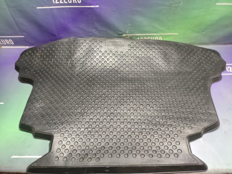Коврик багажника Corolla 2006 ZZE121 3ZZ-FE Коврик багажника Corolla 2006 ZZE121 3ZZ-FE
