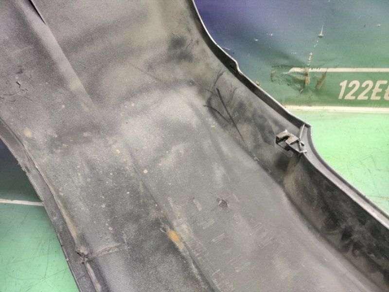 Бампер задний Corolla 2006 ZZE121 3ZZ-FE