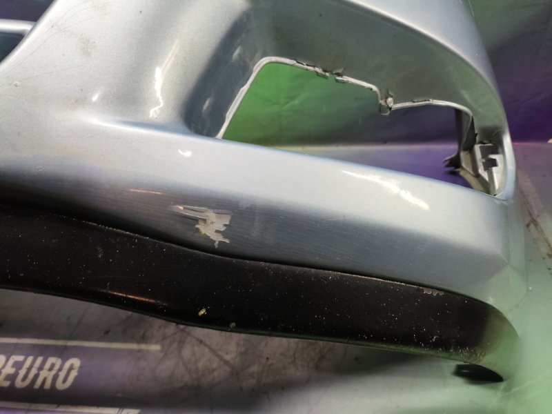 Бампер передний Corolla 2006 ZZE121 3ZZ-FE