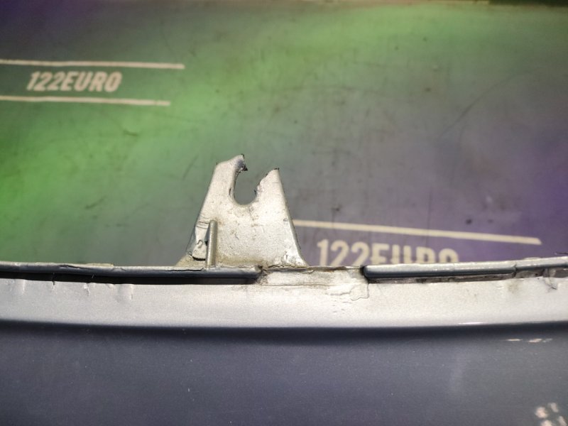 Бампер передний Corolla 2006 ZZE121 3ZZ-FE