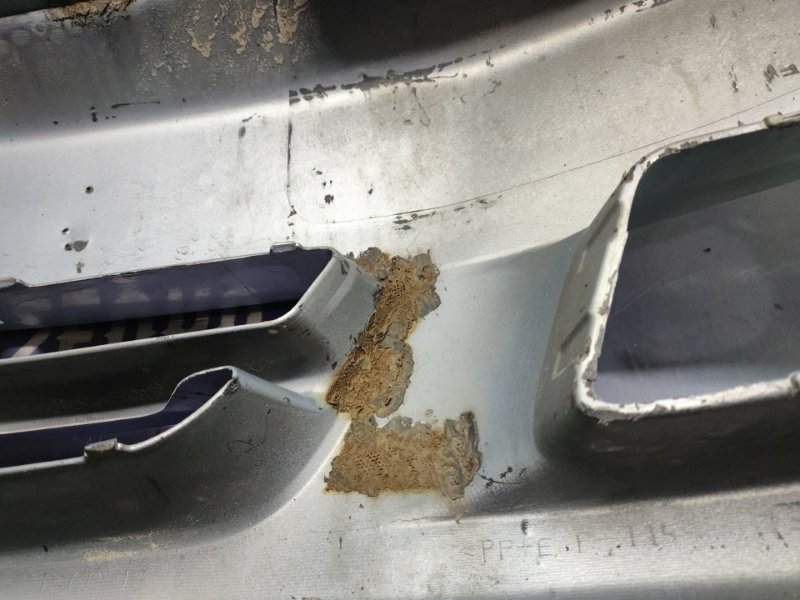 Бампер передний Corolla 2006 ZZE121 3ZZ-FE