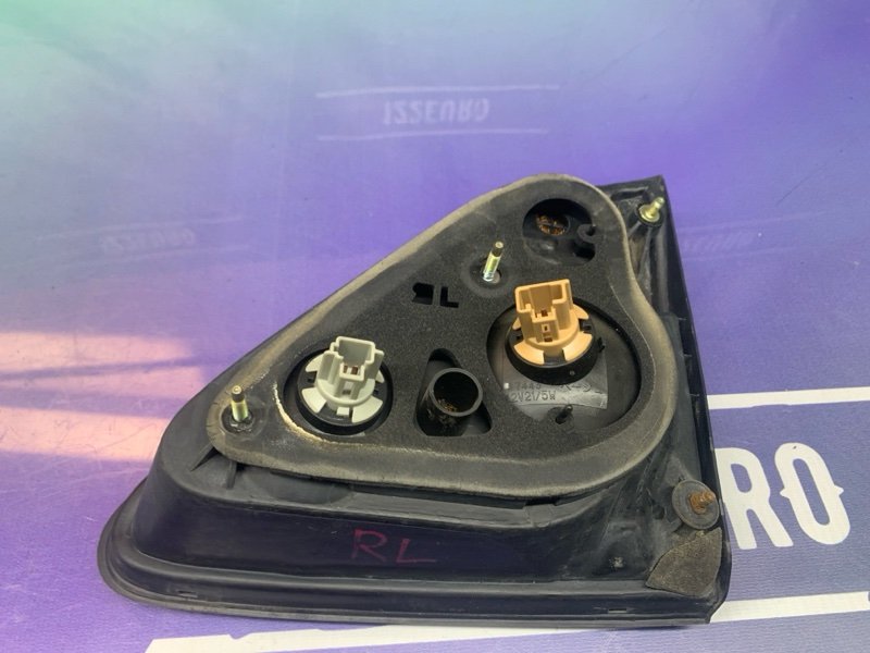 Фонарь левый Lexus RX300 MCU15 1MZ-FE Фонарь левый Lexus RX300 MCU15 1MZ-FE