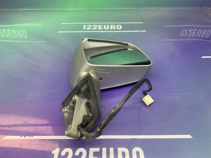 Запчасть зеркало правое Lexus RX300 2000 MCU15 1MZ-FE 8791048030B0 Б/У Зеркало правое Lexus RX300 2000 MCU15 1MZ-FE 8791048030B0 Б/У