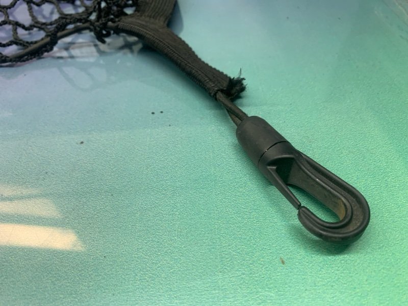 Сетка багажника RX300 2000 MCU15 1MZ-FE