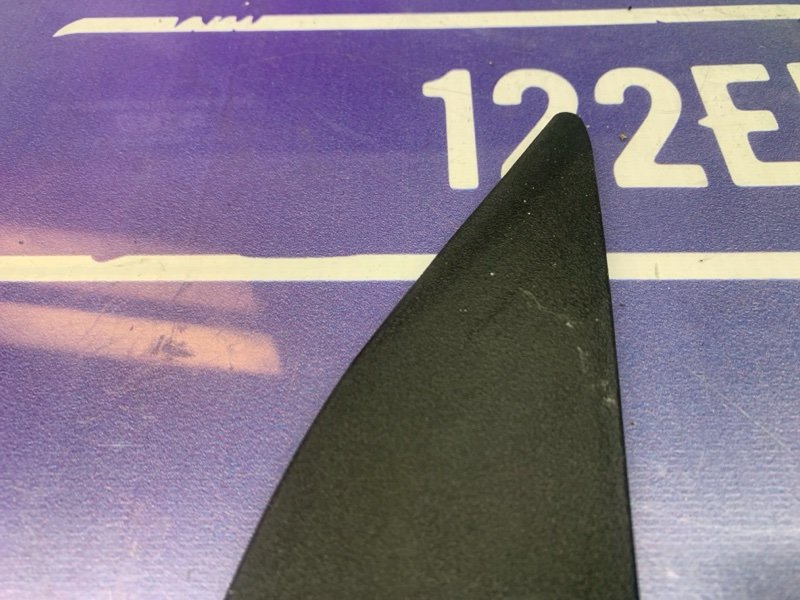 Уголок зеркала передний правый RX300 2000 MCU15 1MZ-FE Уголок зеркала передний правый RX300 2000 MCU15 1MZ-FE