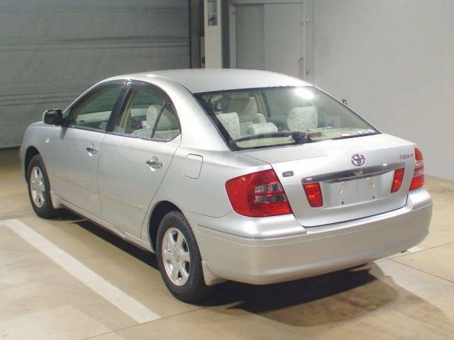 Направляющая стоп-сигнала Premio