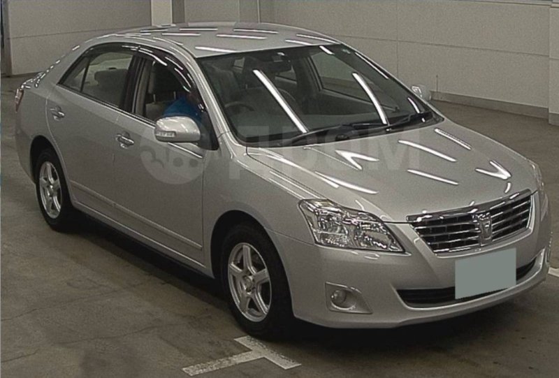 Направляющая стоп-сигнала Premio