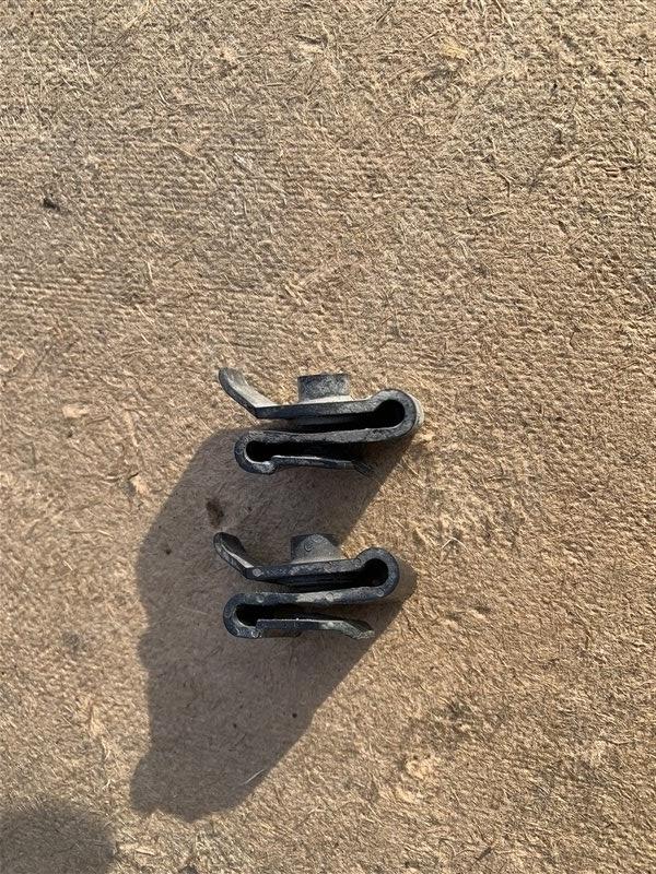 Клипса крепления подкрылка передняя Premio 2011 ZRT260 2ZRFAE