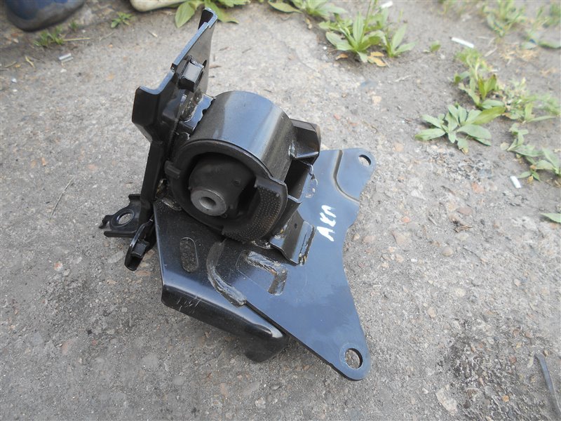 Подушка двигателя левая Toyota Corolla Axio NZE164 1NZFE