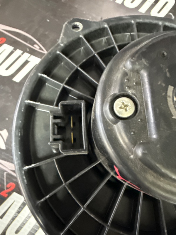 Мотор печки (Контрактный) Мотор печки (Контрактный)