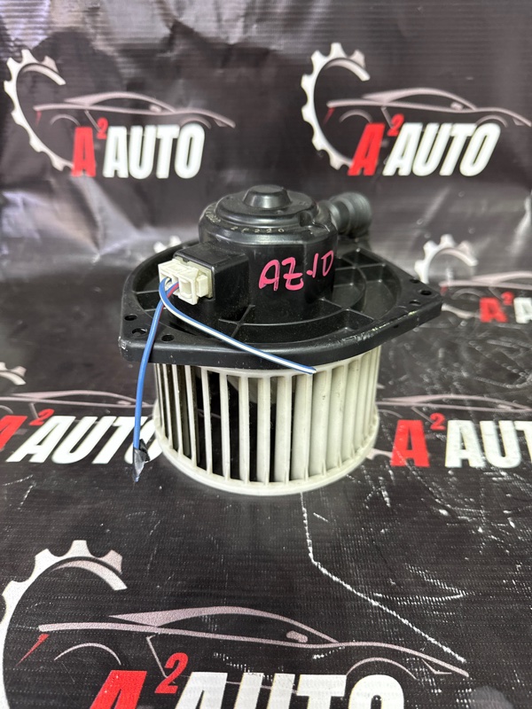 Мотор печки (Контрактный) 2722072B00 новая