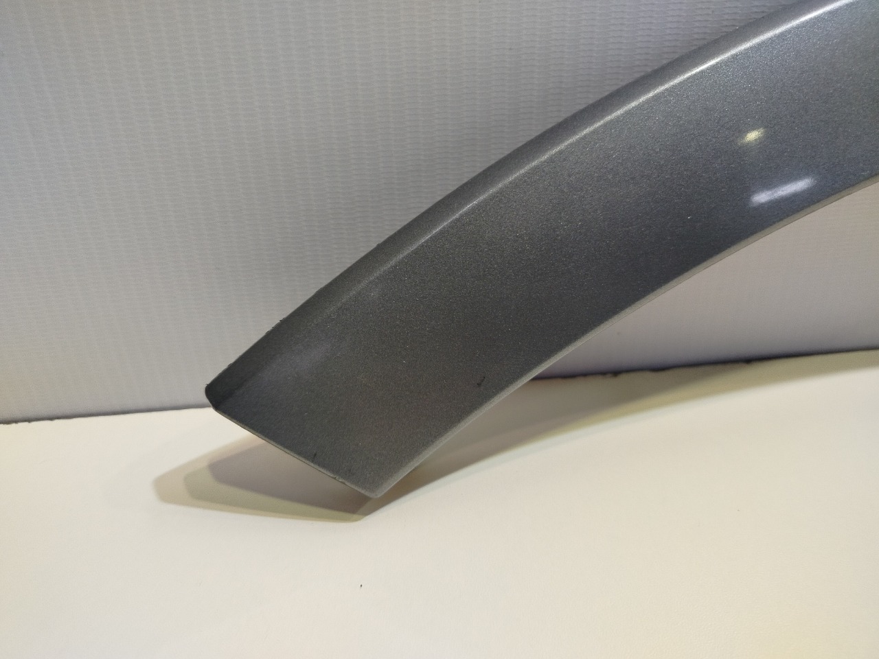 Расширитель двери задний правый 500