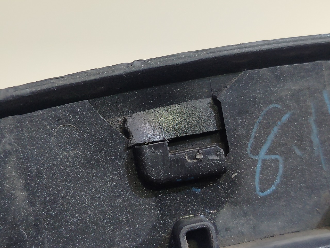 Расширитель двери задний правый 500