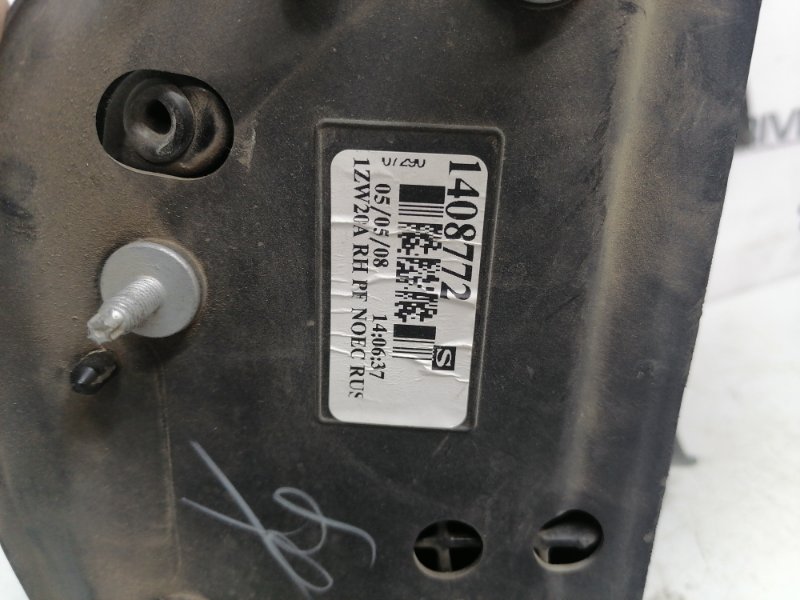 Зеркало переднее правое QX56 Z60