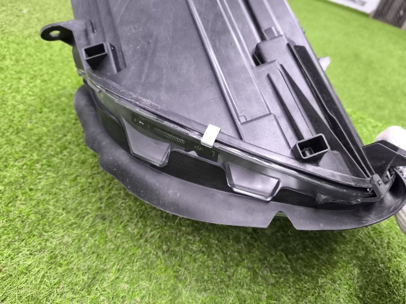 Фара LED левая Cooper 2016- F60