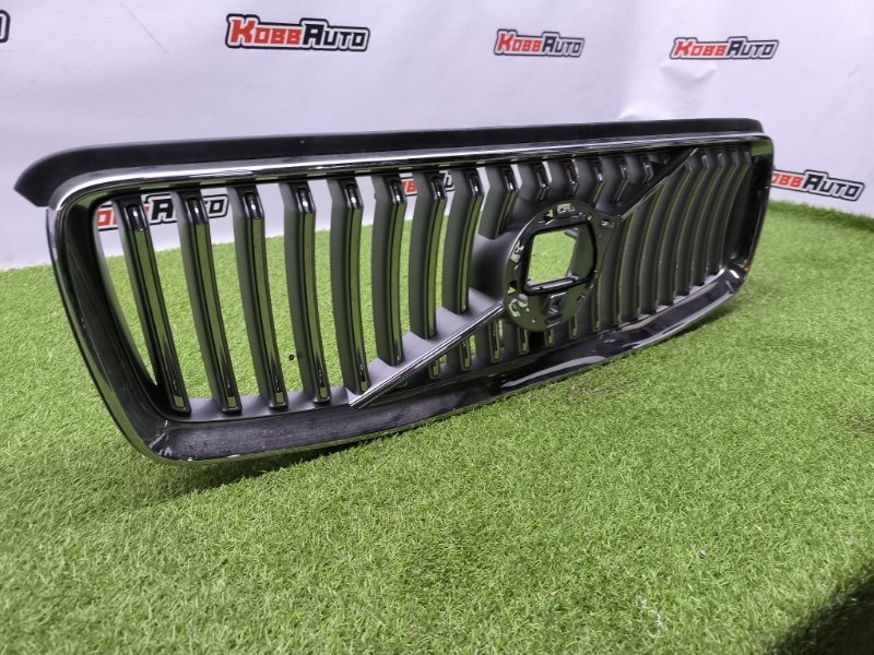 Решетка радиатора S90